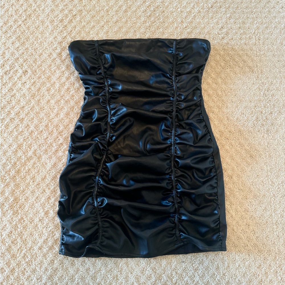 Superdown Lily Ruched Mini Dress